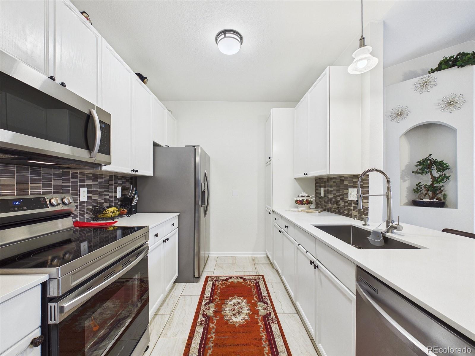 MLS Image #6 for 14353 e 1st drive,aurora, Colorado