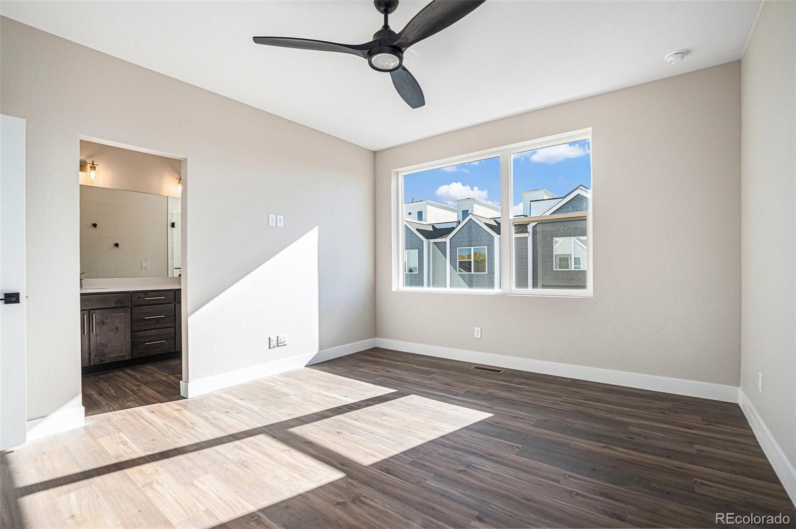 MLS Image #18 for 888 s valentia street 10-104,denver, Colorado