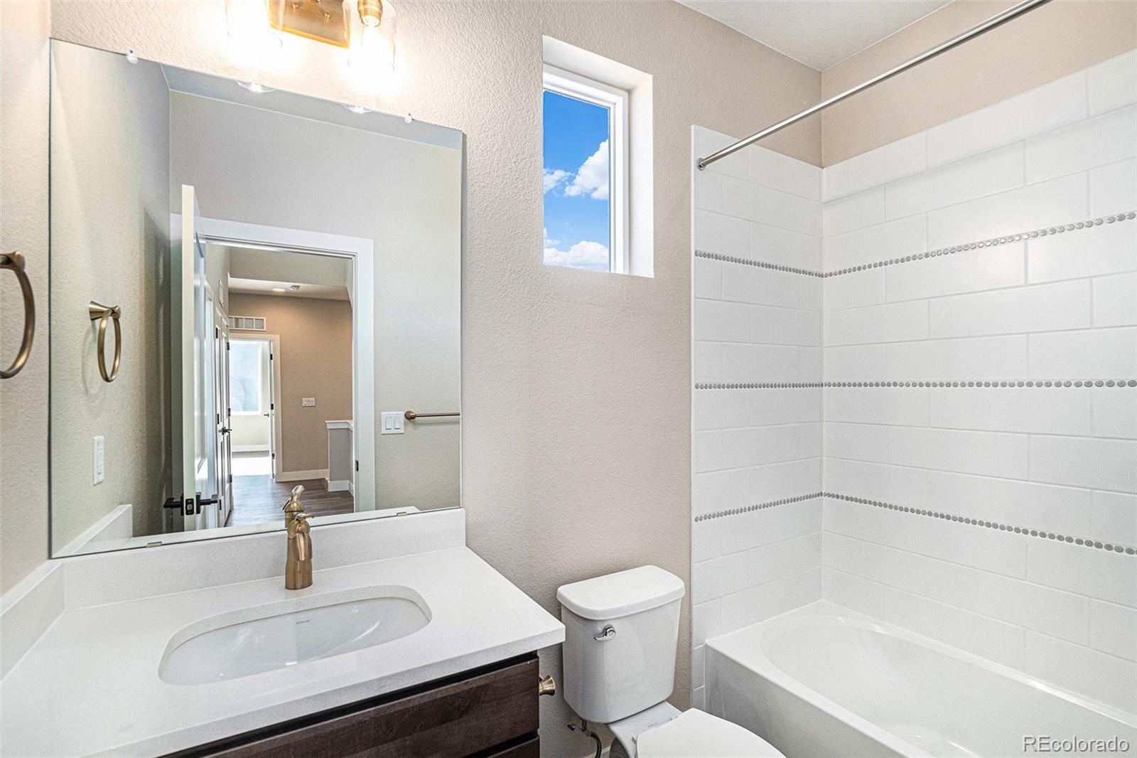 MLS Image #28 for 888 s valentia street 10-104,denver, Colorado