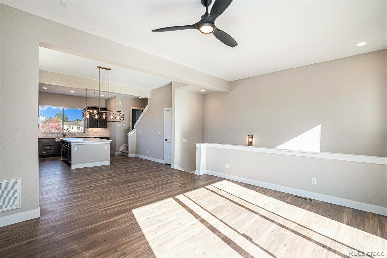 MLS Image #8 for 888 s valentia street 10-104,denver, Colorado