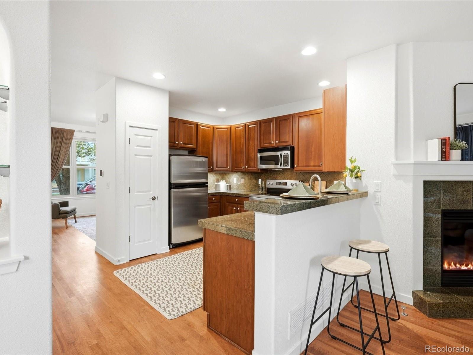 MLS Image #7 for 2816  syracuse court ,denver, Colorado