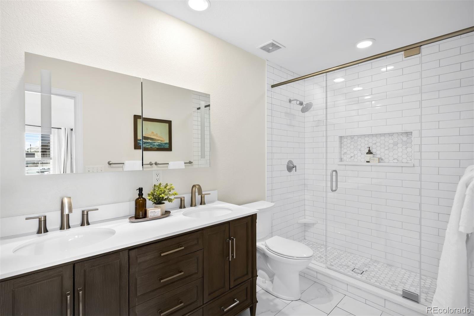 MLS Image #11 for 3710 e 1st avenue a,denver, Colorado