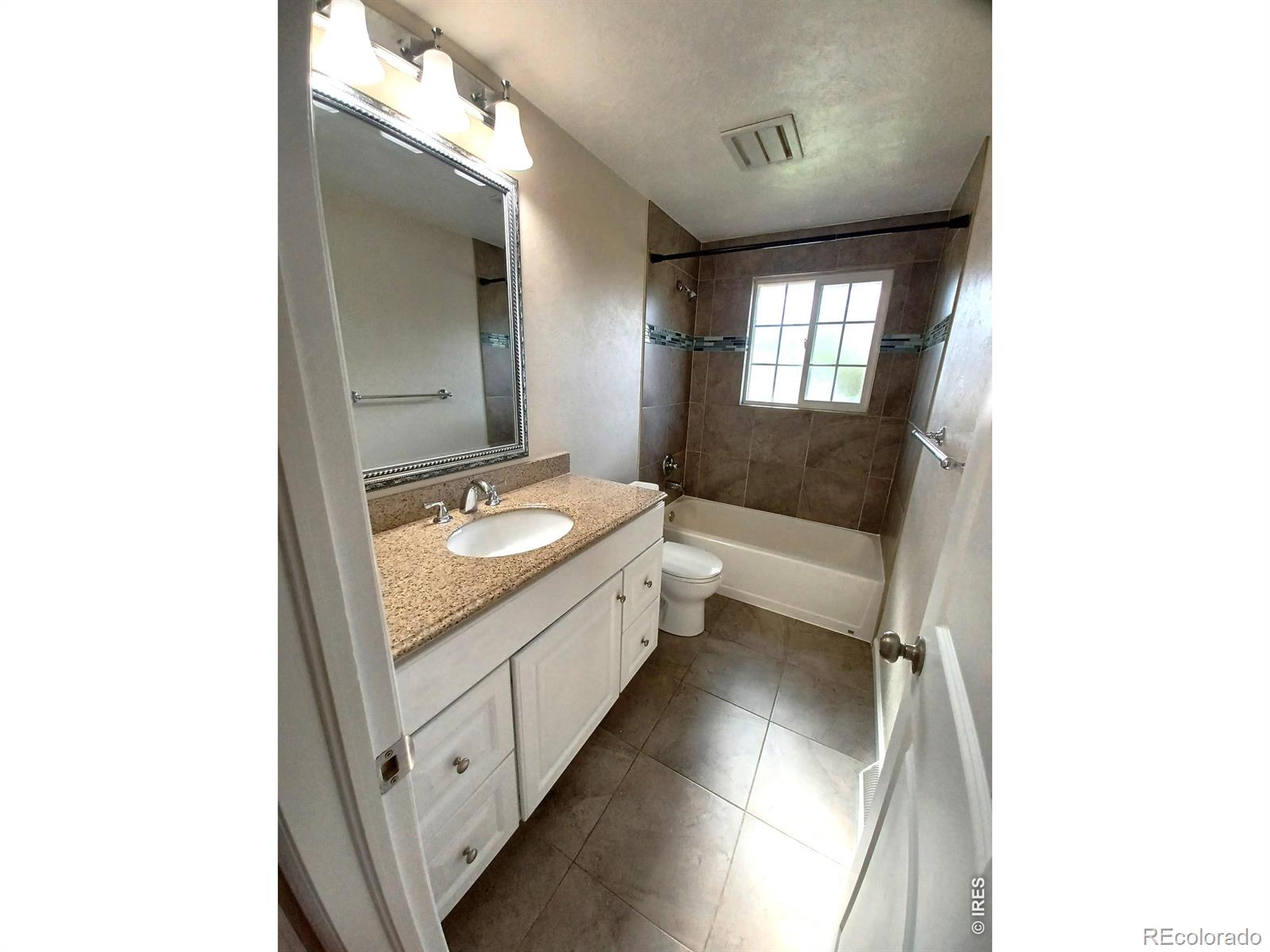 MLS Image #14 for 1430  spencer street,longmont, Colorado