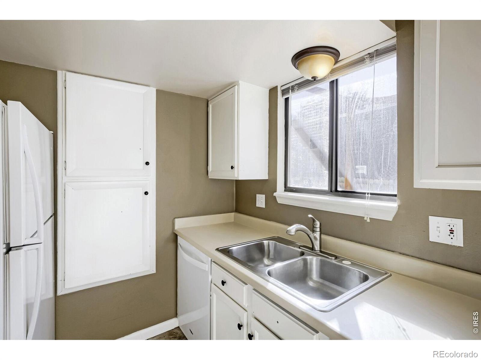 MLS Image #10 for 1021  townley circle,longmont, Colorado