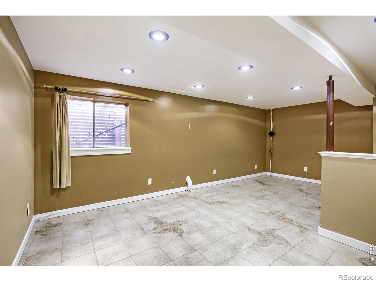 MLS Image #12 for 1021  townley circle,longmont, Colorado