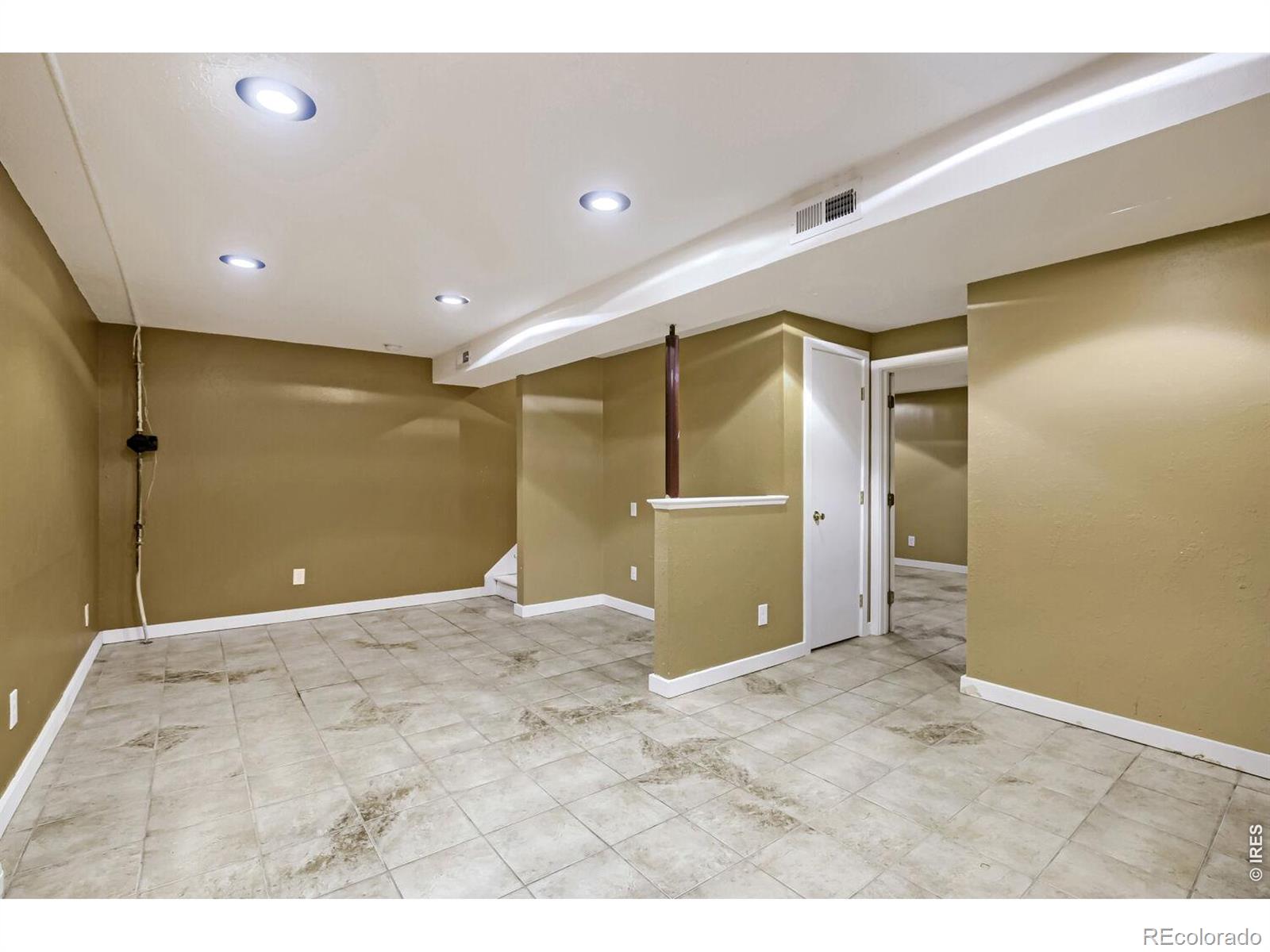 MLS Image #14 for 1021  townley circle,longmont, Colorado