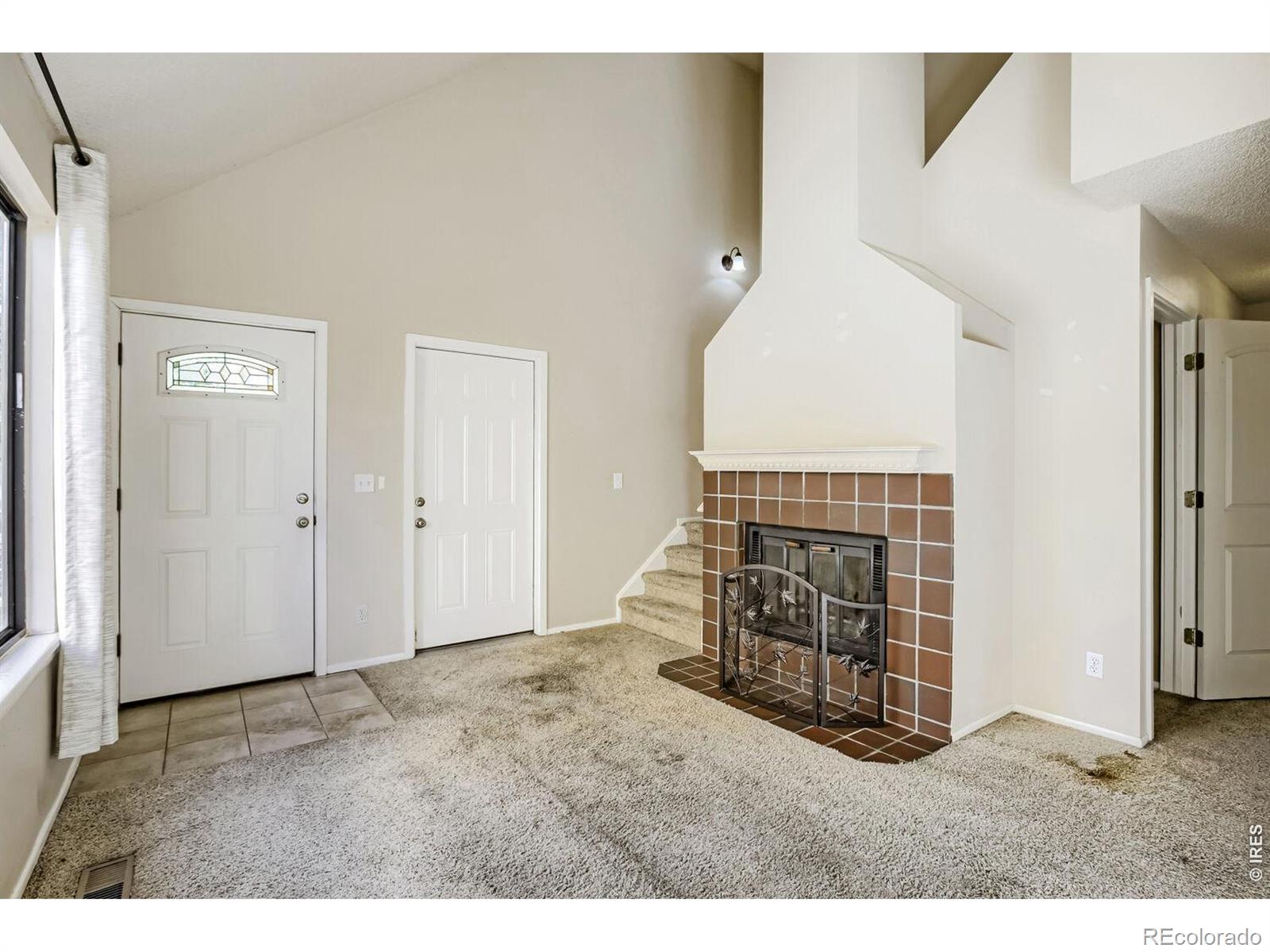 MLS Image #3 for 1021  townley circle,longmont, Colorado