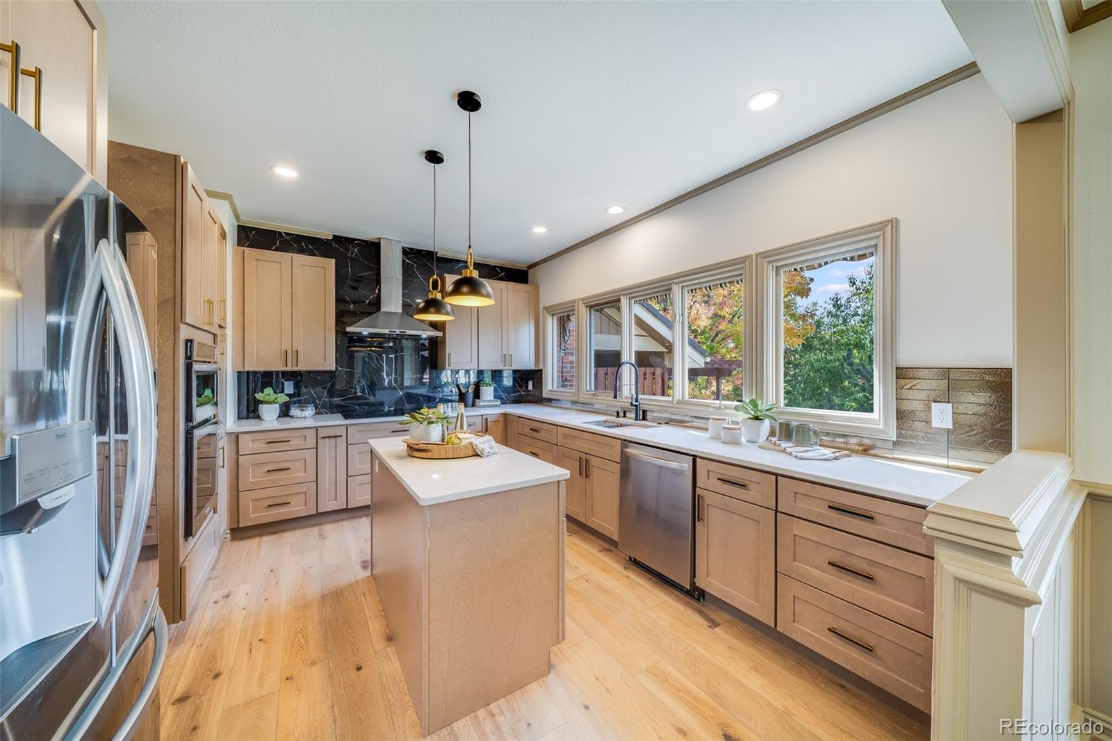 MLS Image #13 for 6033 s bellaire way,centennial, Colorado