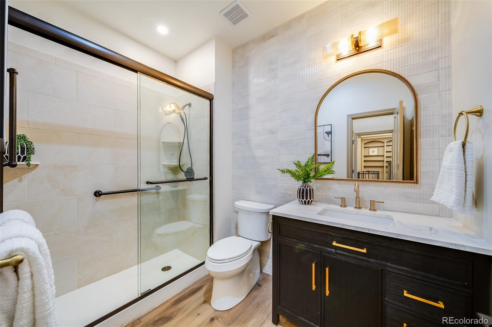 MLS Image #22 for 6033 s bellaire way,centennial, Colorado