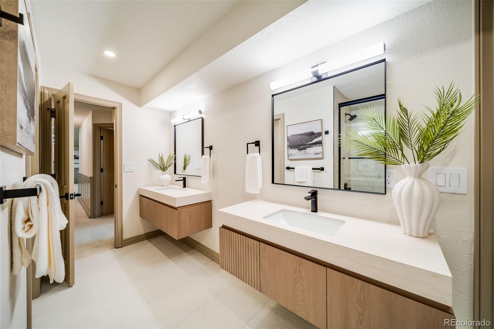 MLS Image #45 for 6033 s bellaire way,centennial, Colorado