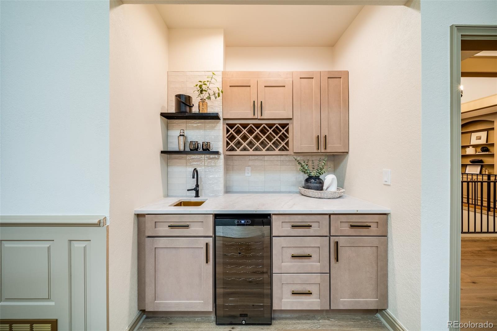 MLS Image #9 for 6033 s bellaire way,centennial, Colorado