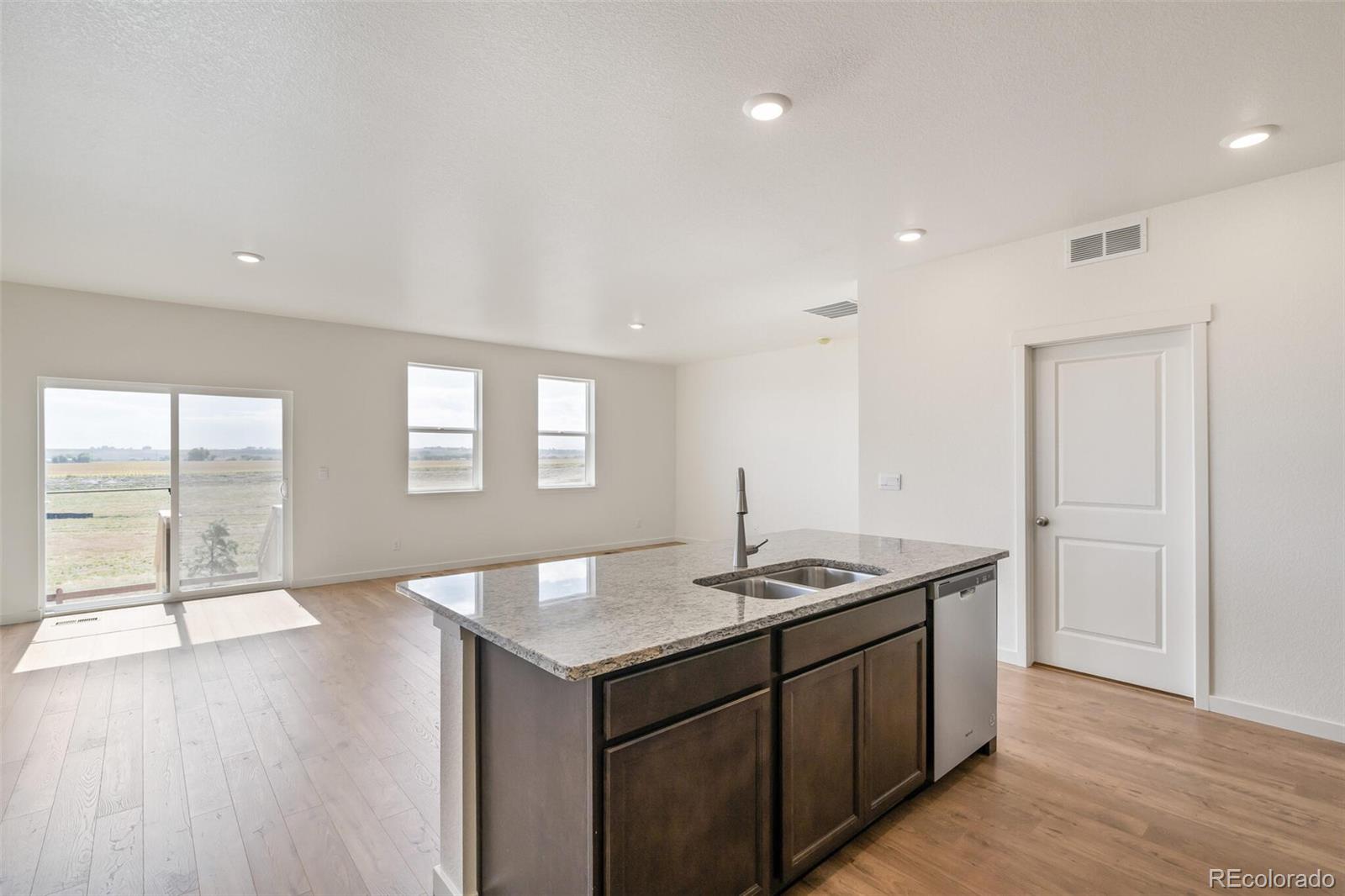 MLS Image #4 for 7322  27th street,greeley, Colorado