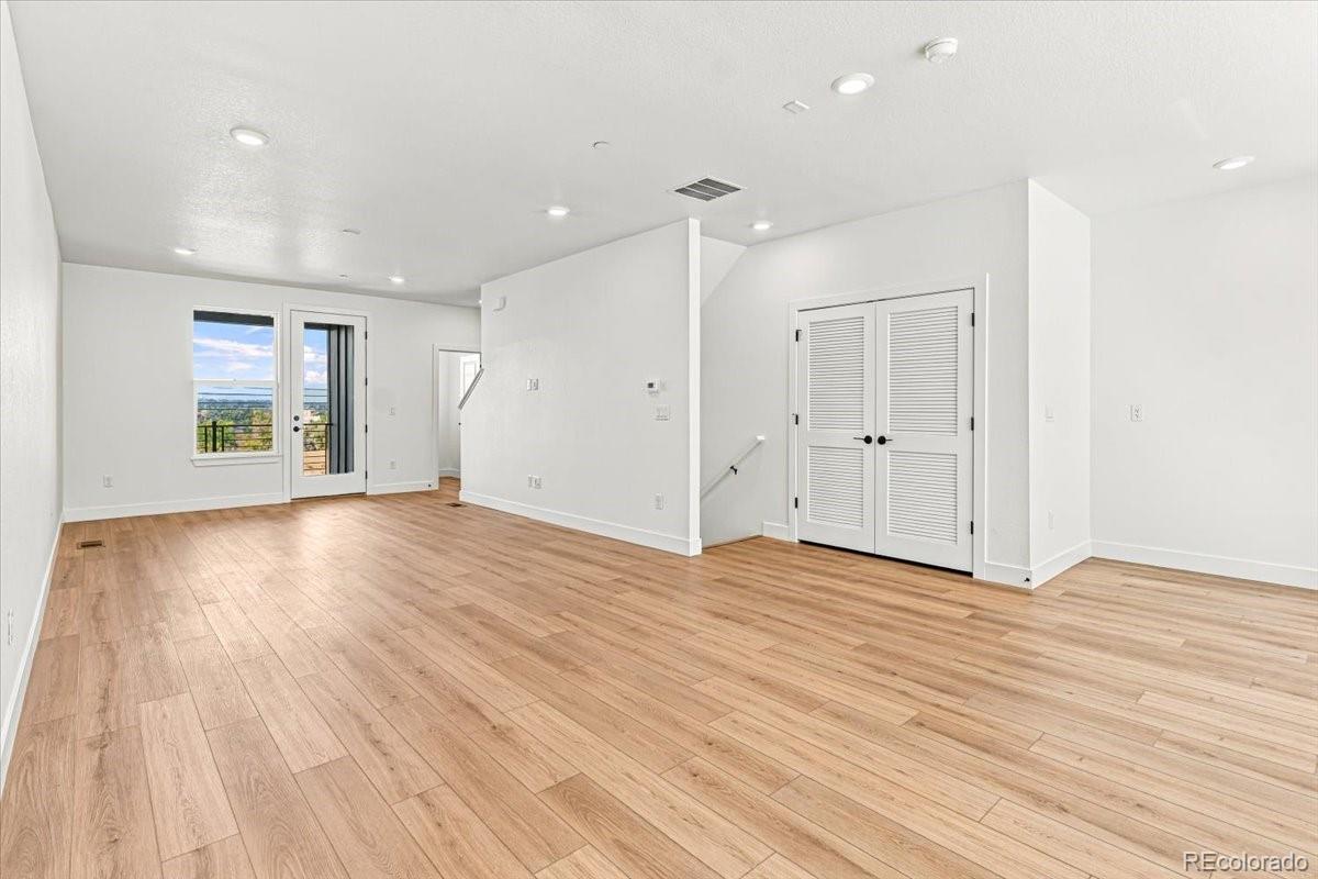 MLS Image #13 for 2888 w 56th place ,denver, Colorado