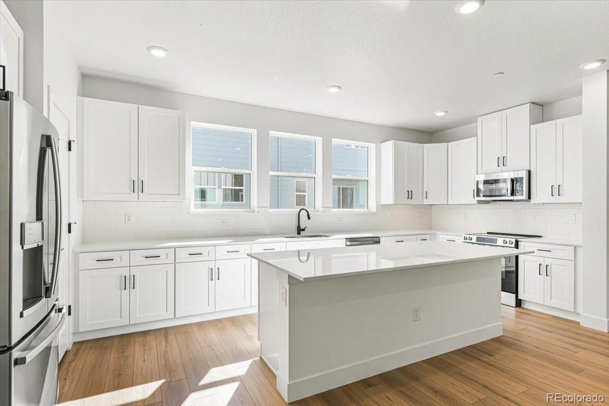 MLS Image #3 for 2888 w 56th place ,denver, Colorado