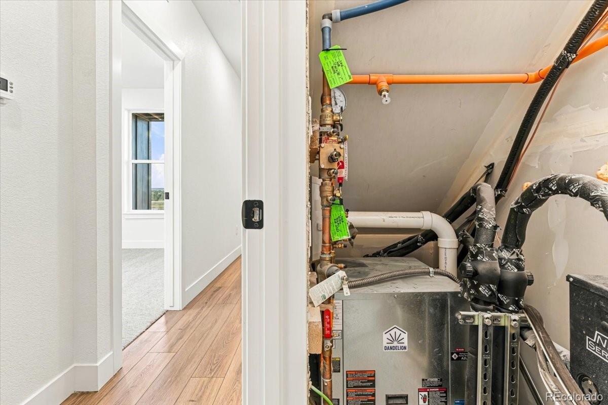 MLS Image #37 for 2888 w 56th place ,denver, Colorado