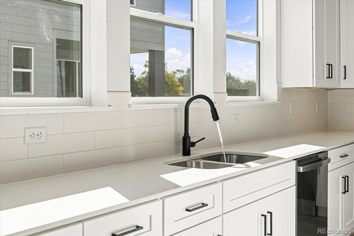 MLS Image #7 for 2888 w 56th place ,denver, Colorado