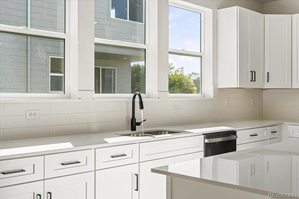 MLS Image #8 for 2888 w 56th place ,denver, Colorado