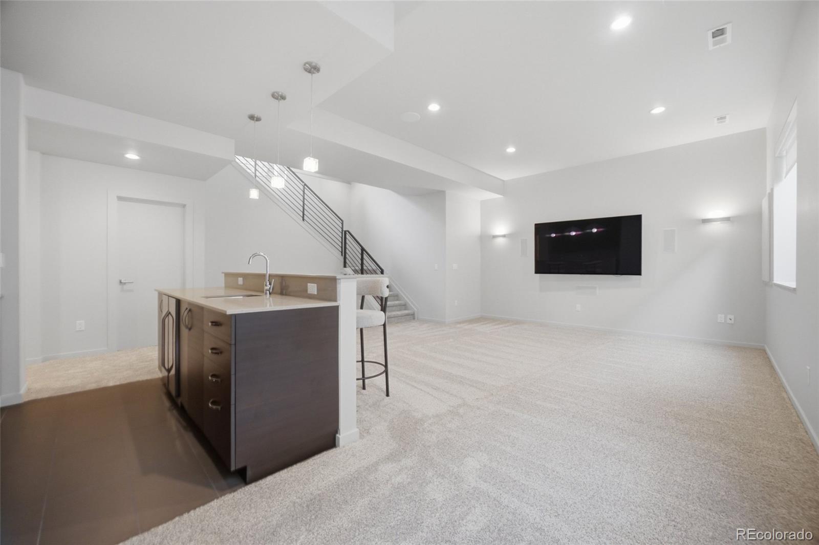 MLS Image #33 for 1141 s cook street,denver, Colorado