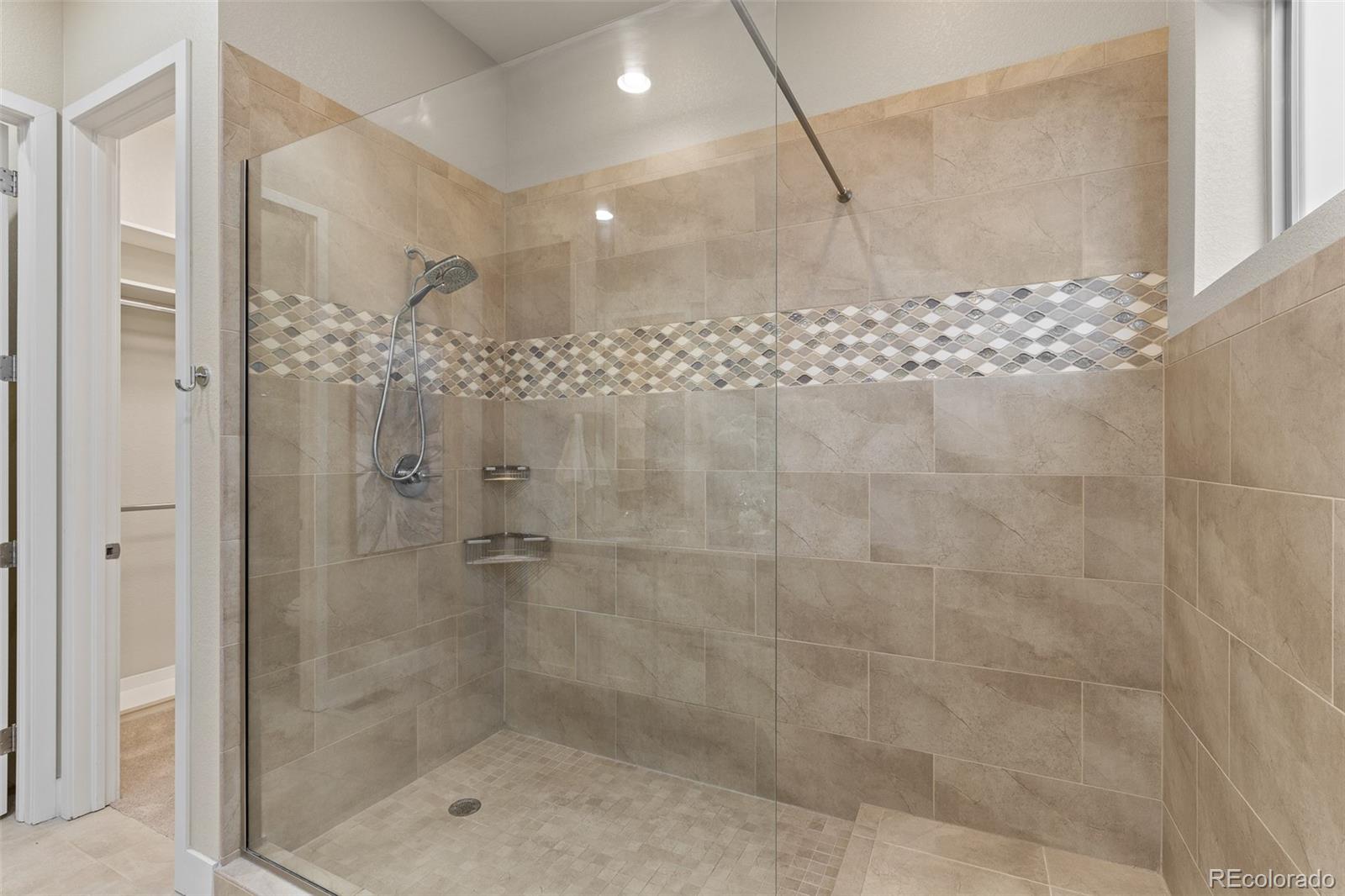 MLS Image #16 for 7024 s buchanan court,aurora, Colorado