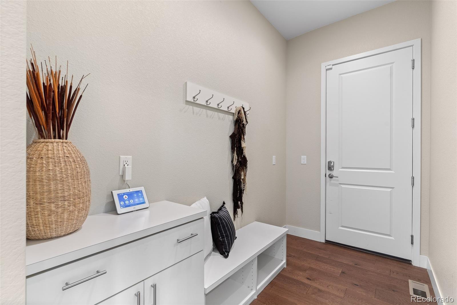 MLS Image #25 for 7024 s buchanan court,aurora, Colorado