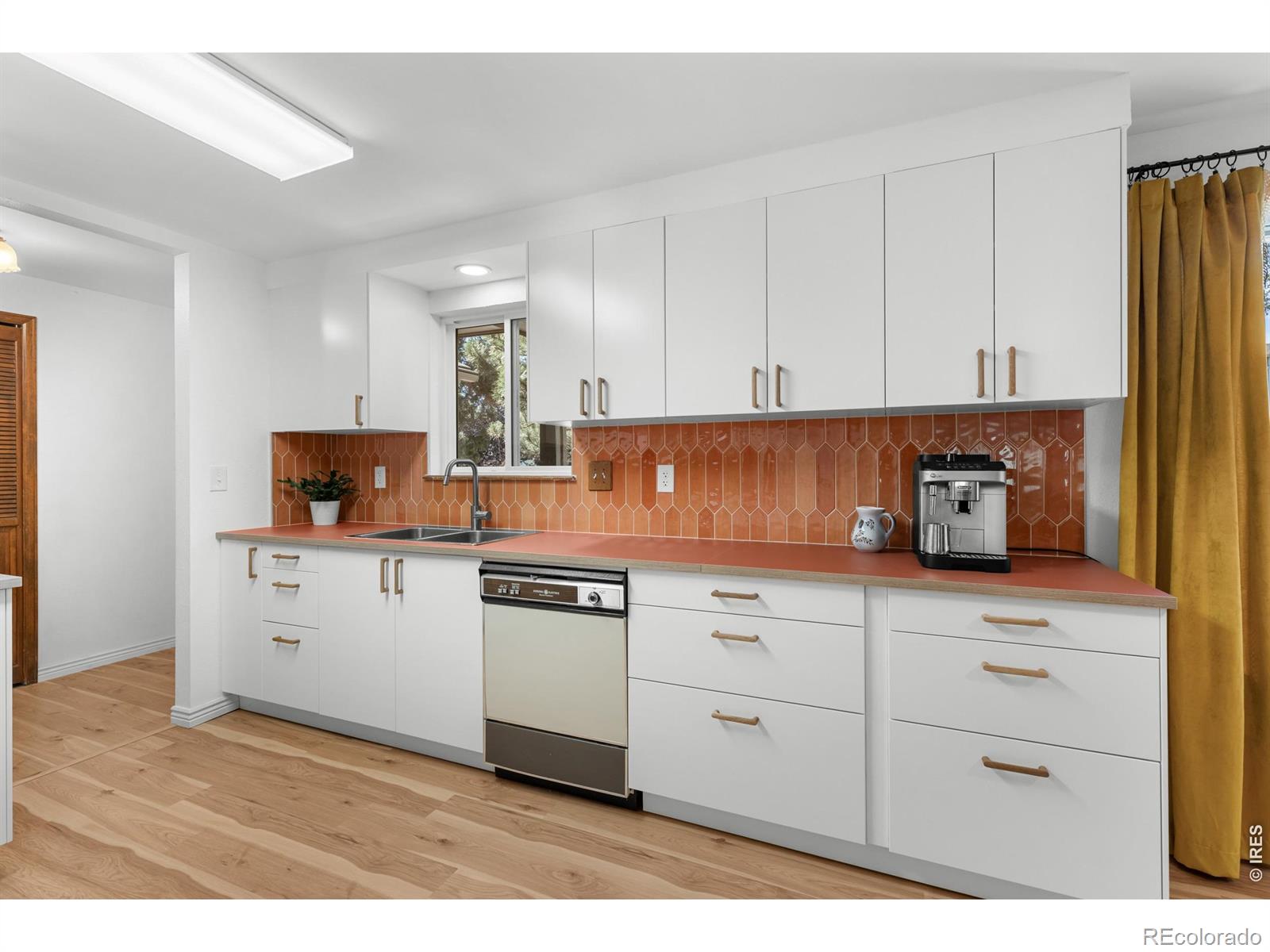 MLS Image #5 for 1692  geneva circle,longmont, Colorado
