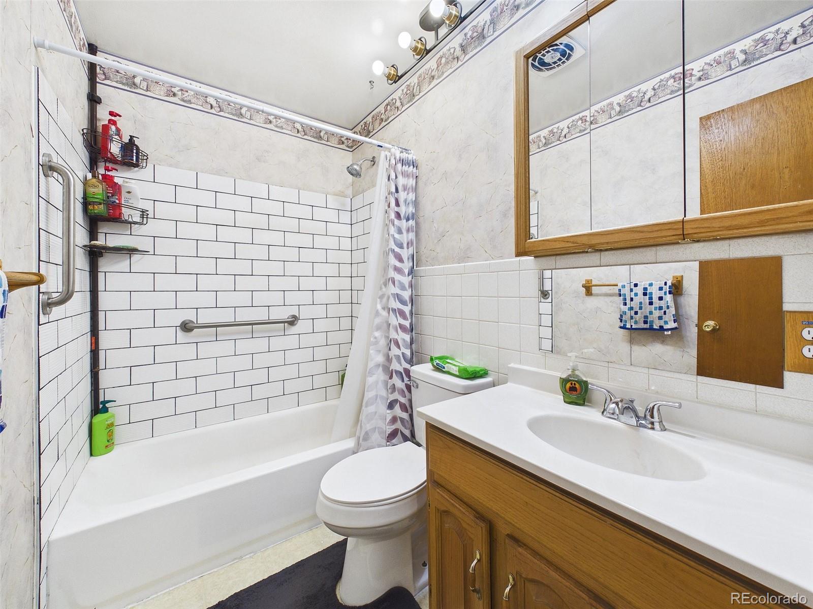 MLS Image #10 for 6721  leyden street,commerce city, Colorado