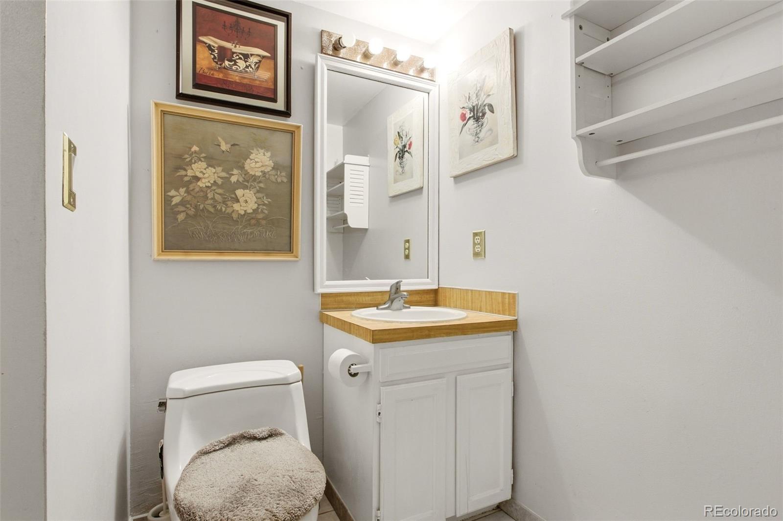 MLS Image #14 for 15018 e columbia drive,aurora, Colorado