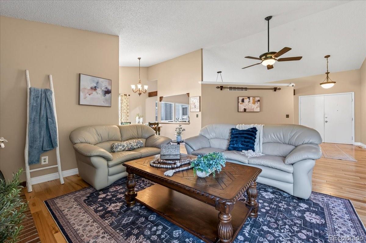 MLS Image #11 for 5539 s yampa court,centennial, Colorado