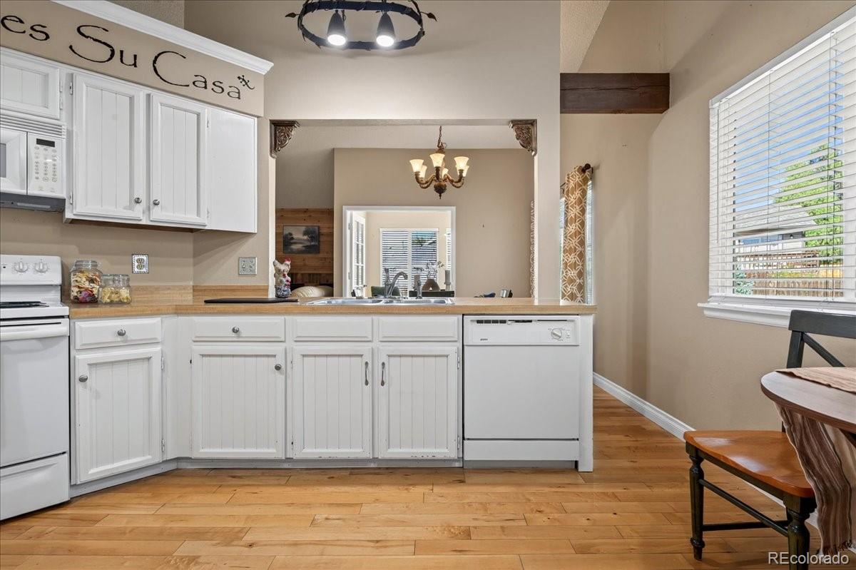 MLS Image #4 for 5539 s yampa court,centennial, Colorado