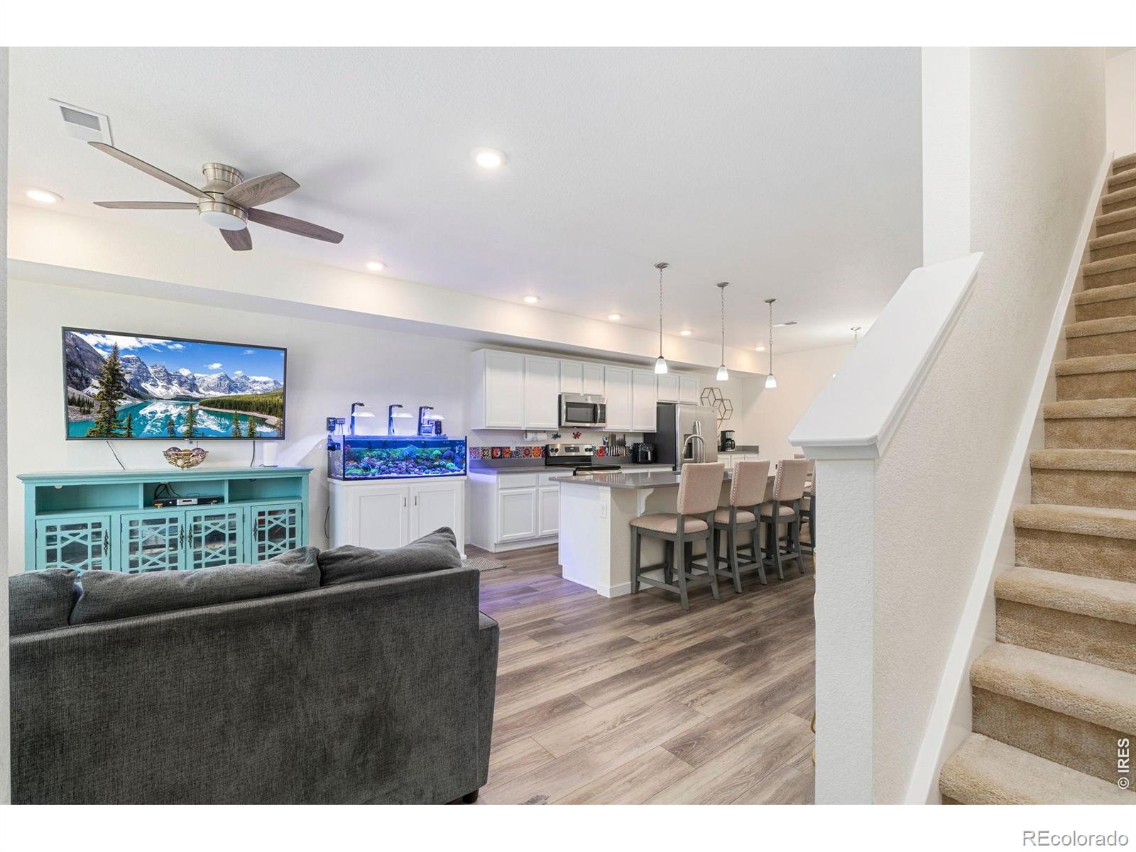 MLS Image #11 for 857 e 98th avenue,thornton, Colorado