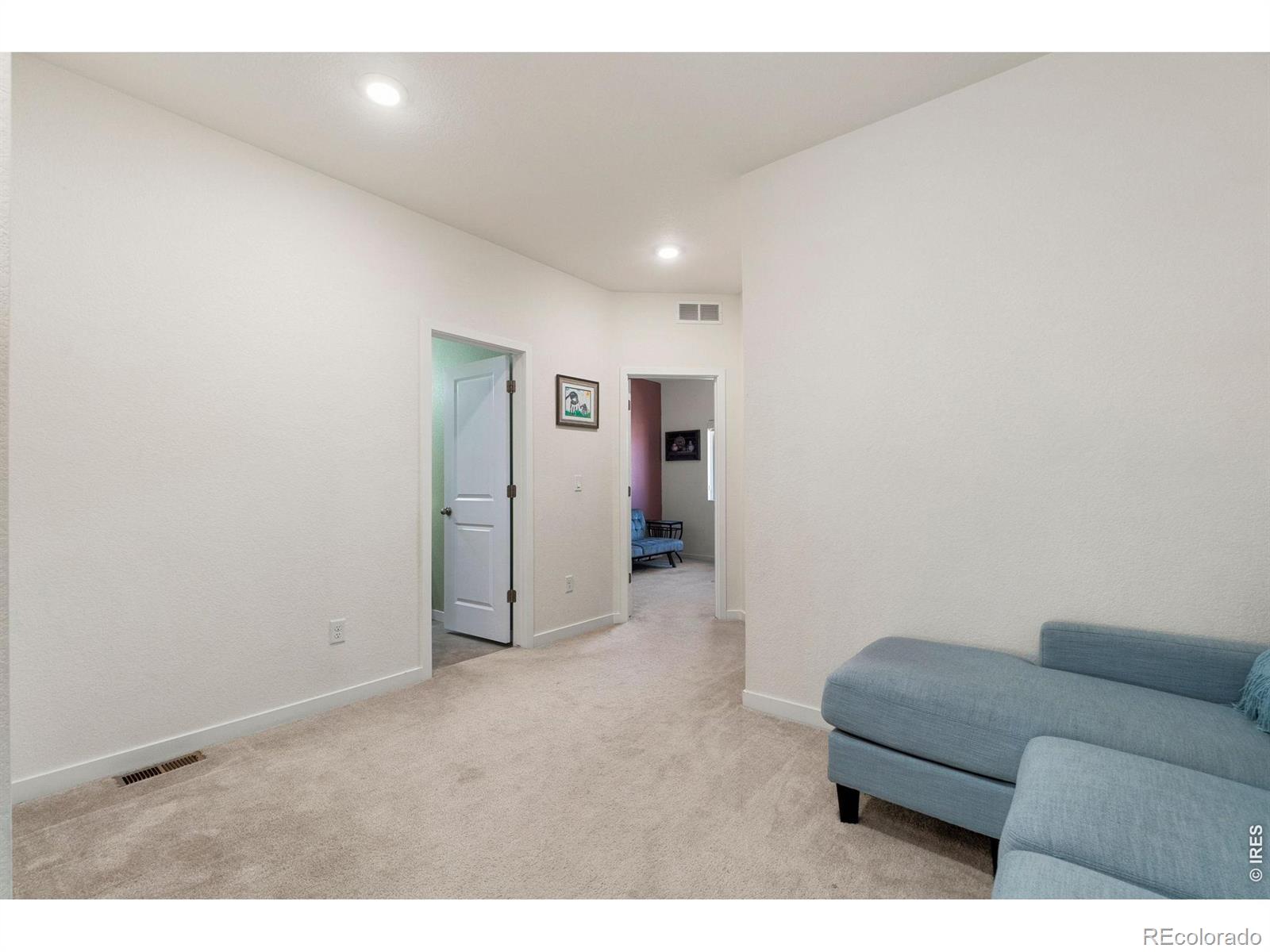MLS Image #15 for 857 e 98th avenue,thornton, Colorado