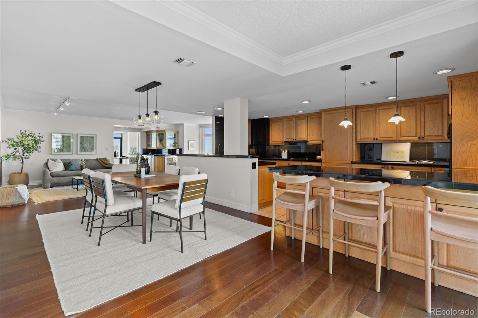 MLS Image #13 for 1777  larimer street 2102,denver, Colorado