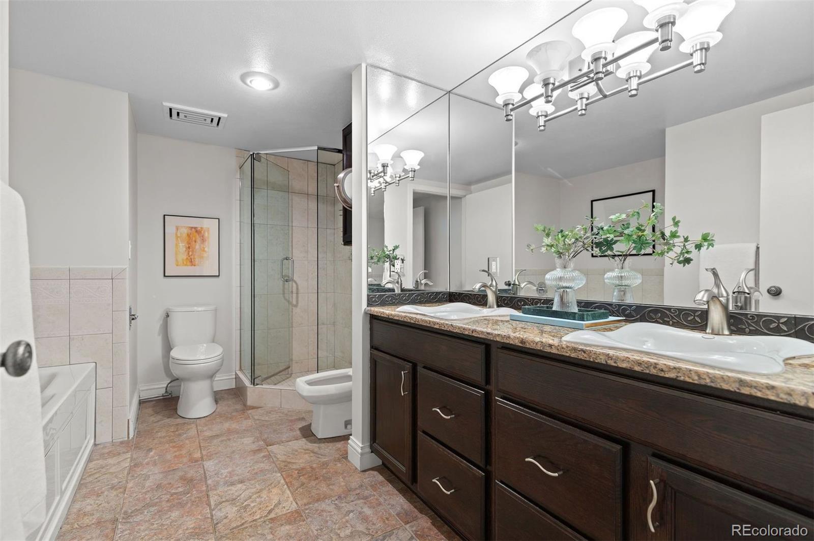 MLS Image #22 for 1777  larimer street 2102,denver, Colorado