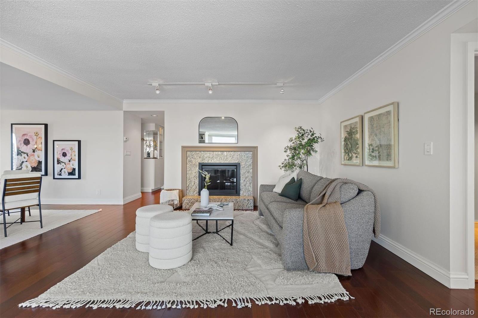 MLS Image #3 for 1777  larimer street 2102,denver, Colorado