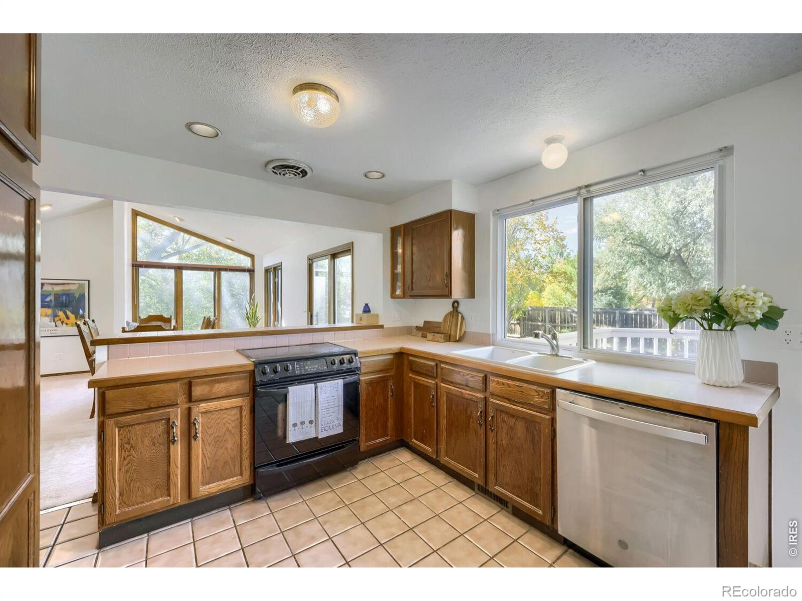 MLS Image #11 for 3877  arbol court,boulder, Colorado