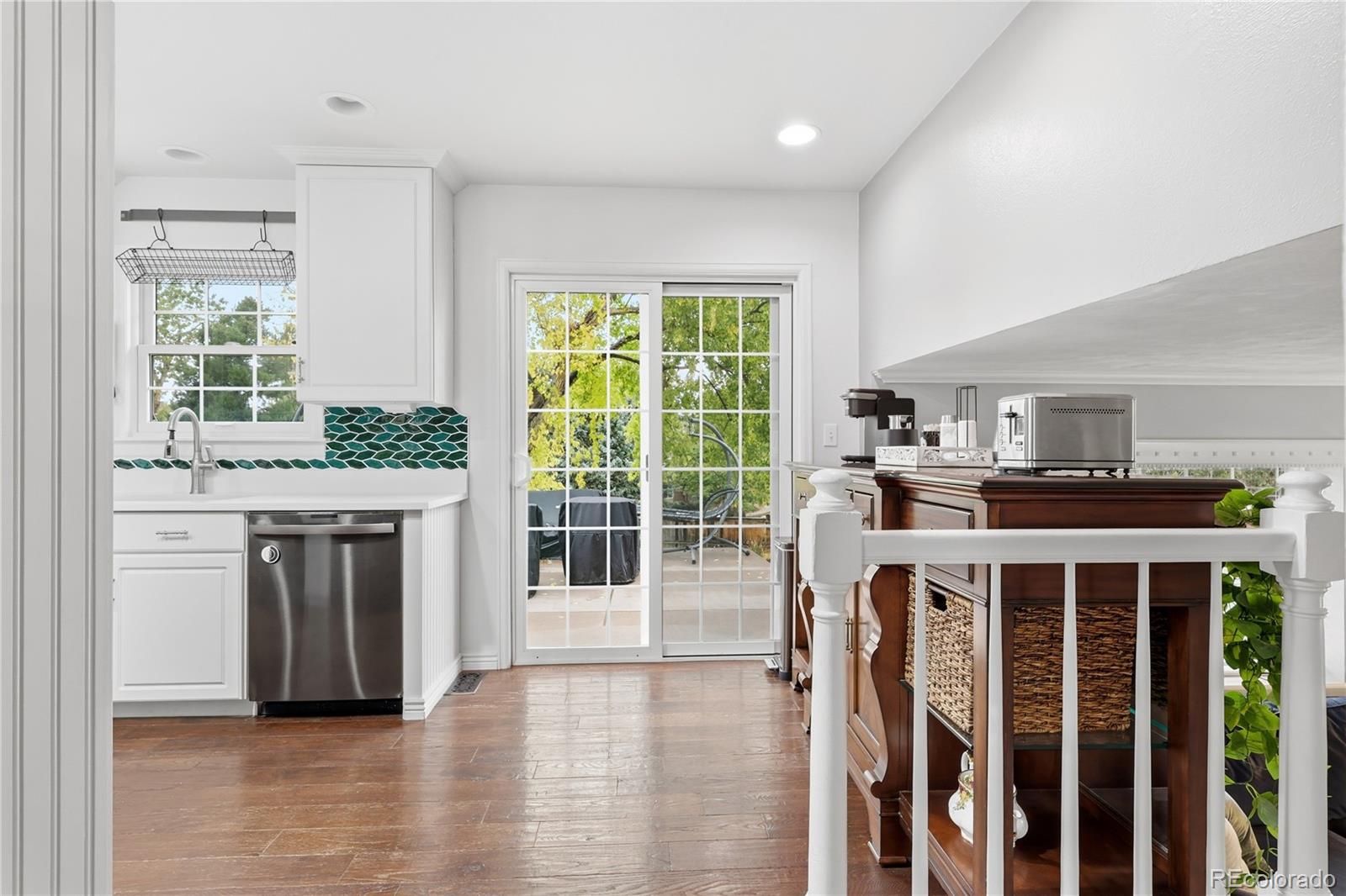 MLS Image #11 for 6851 s forest street,centennial, Colorado