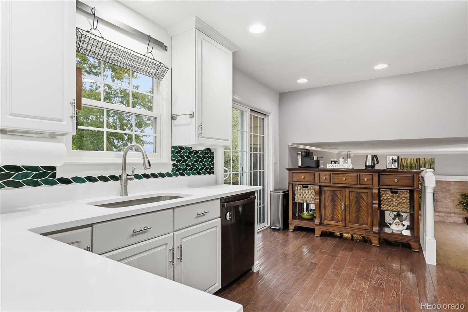 MLS Image #15 for 6851 s forest street,centennial, Colorado