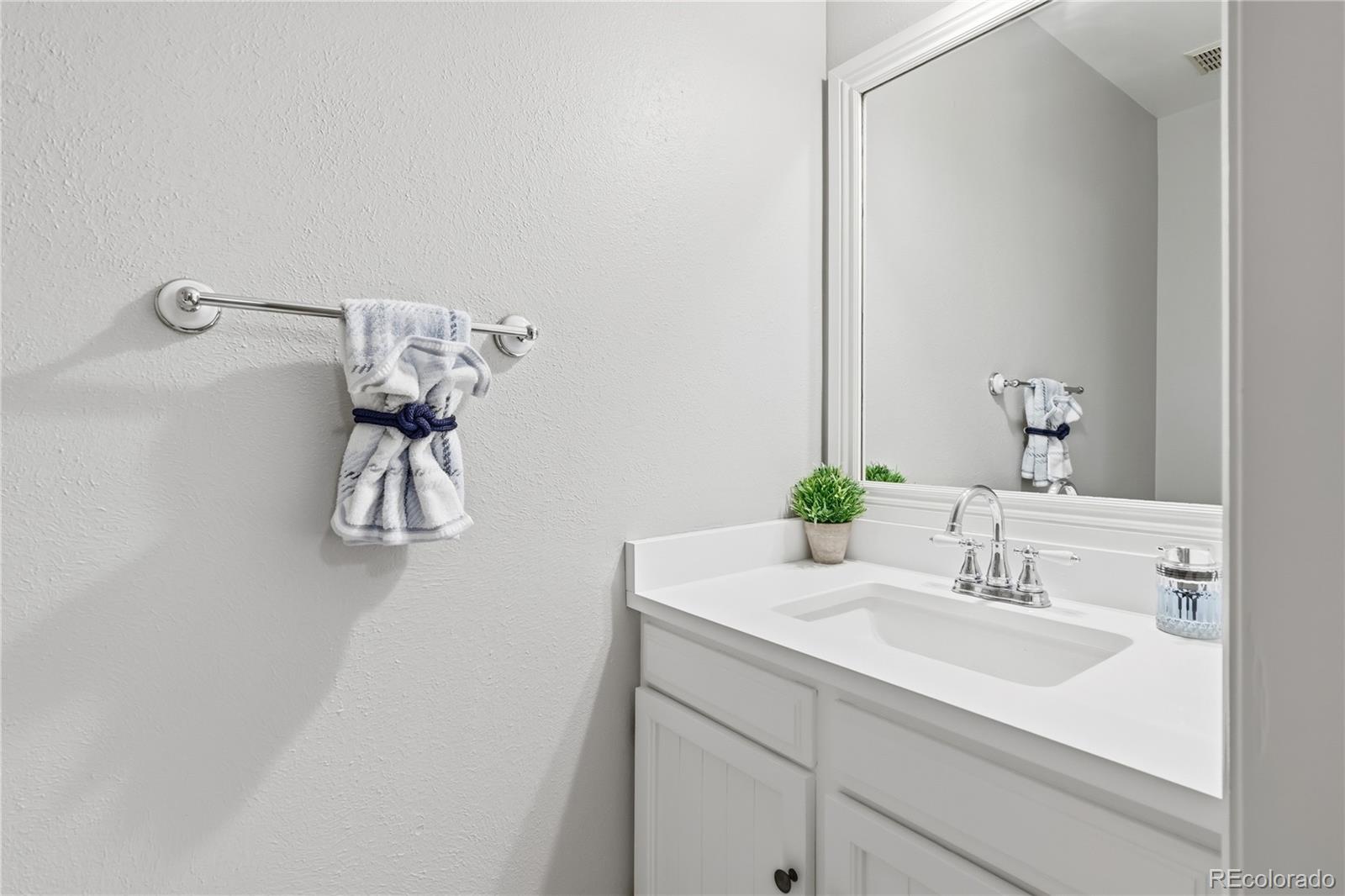 MLS Image #21 for 6851 s forest street,centennial, Colorado