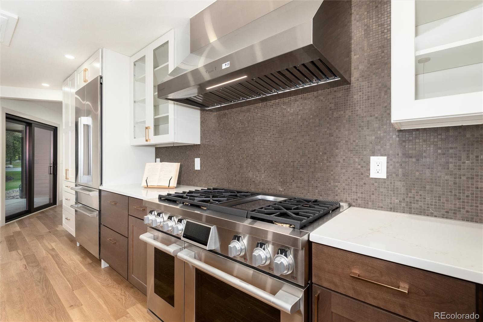 MLS Image #13 for 885  front range road,littleton, Colorado