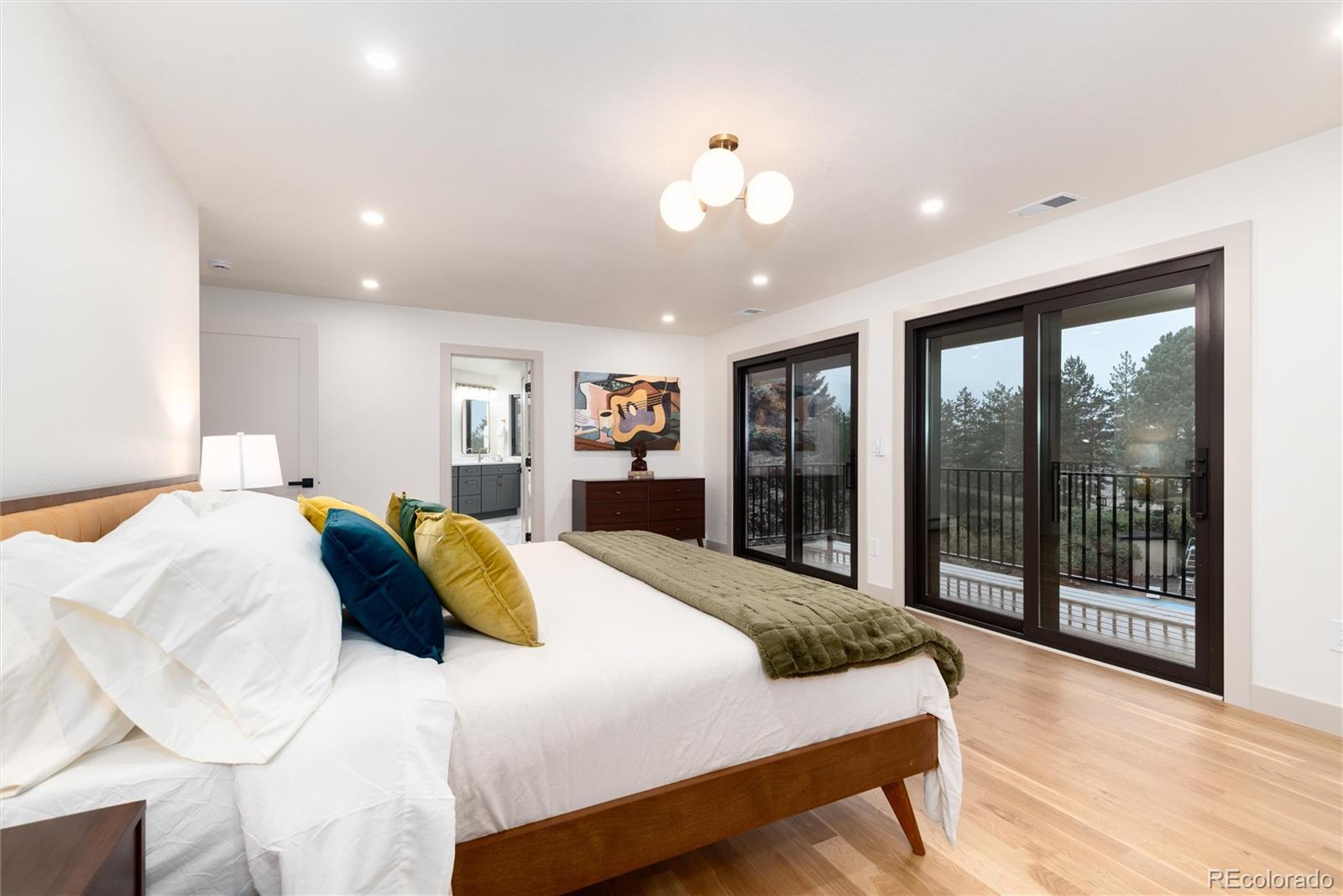 MLS Image #18 for 885  front range road,littleton, Colorado