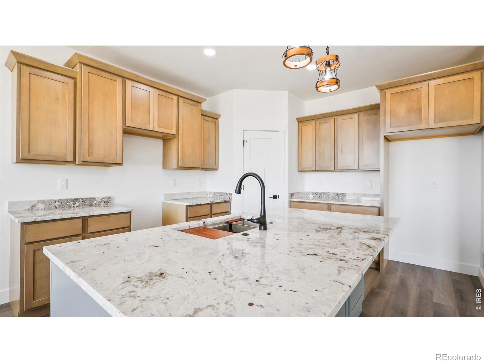 MLS Image #7 for 448  cache avenue,fort morgan, Colorado