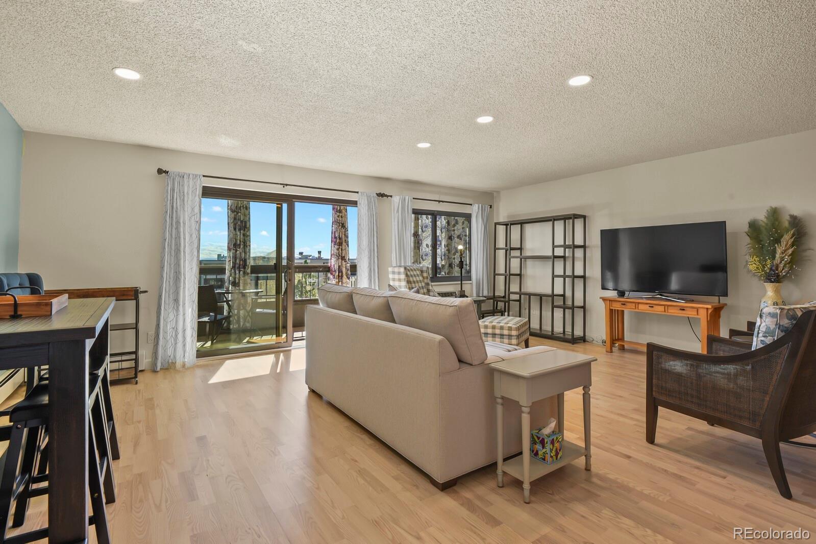 MLS Image #8 for 13931 e marina drive,aurora, Colorado