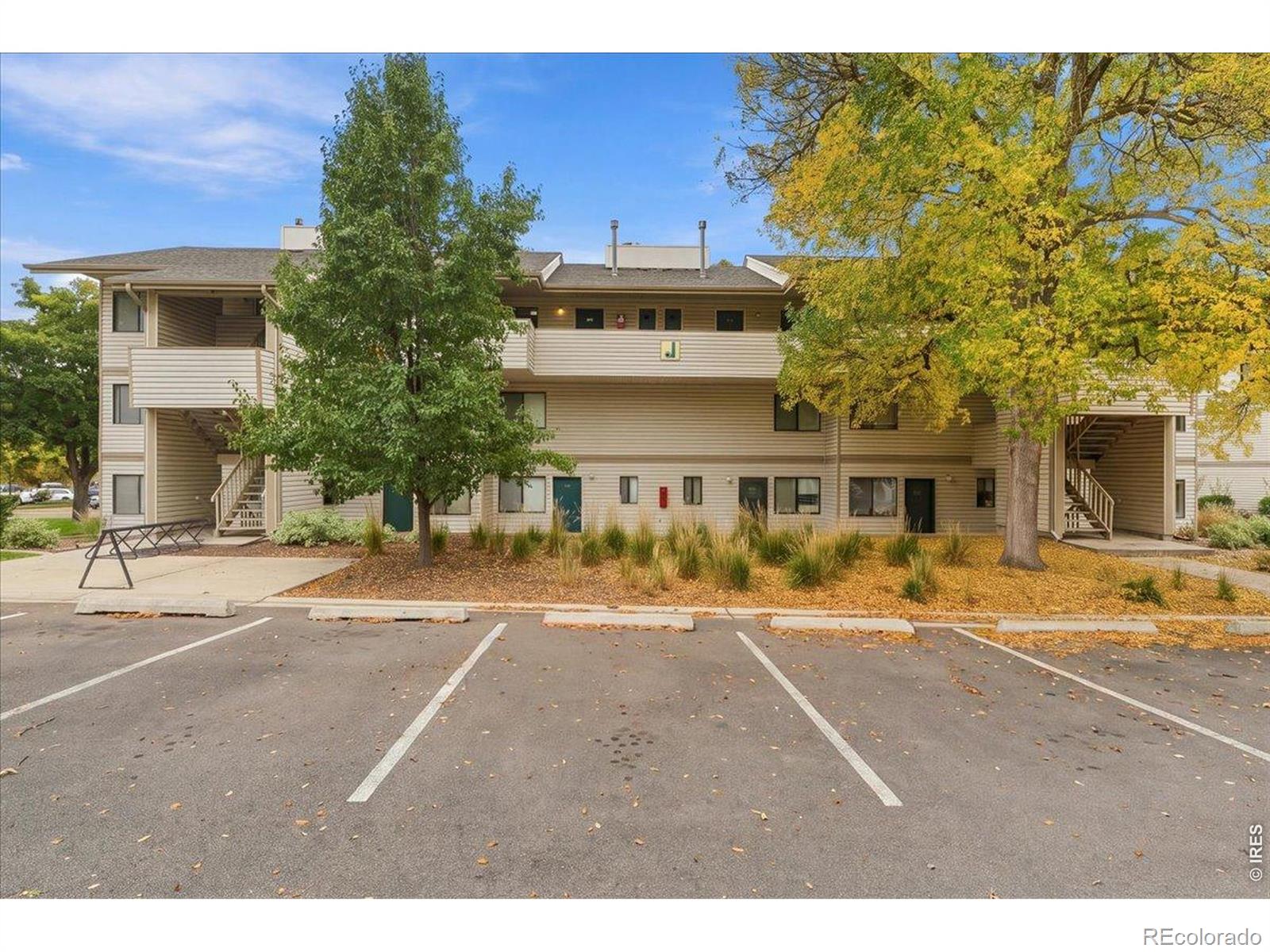 MLS Image #26 for 1705  heatheridge road,fort collins, Colorado