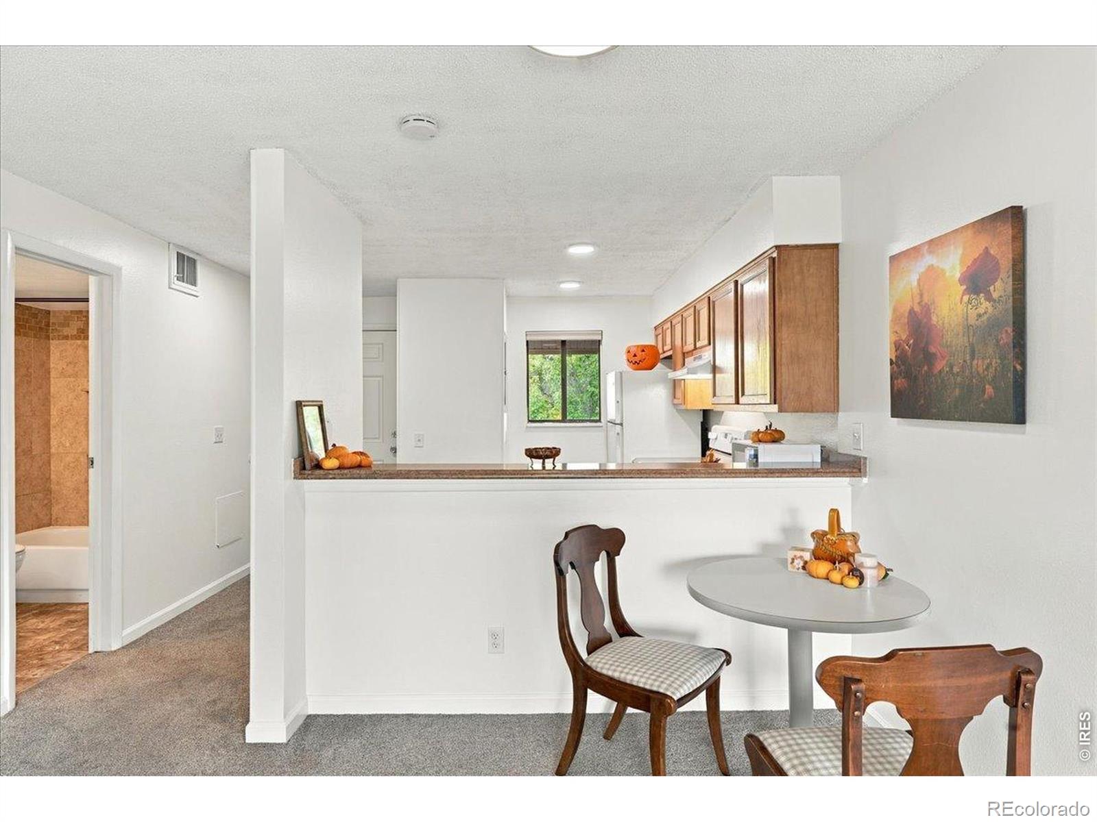 MLS Image #5 for 1705  heatheridge road,fort collins, Colorado