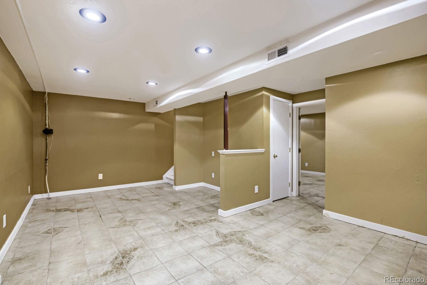 MLS Image #14 for 1021  townley circle,longmont, Colorado