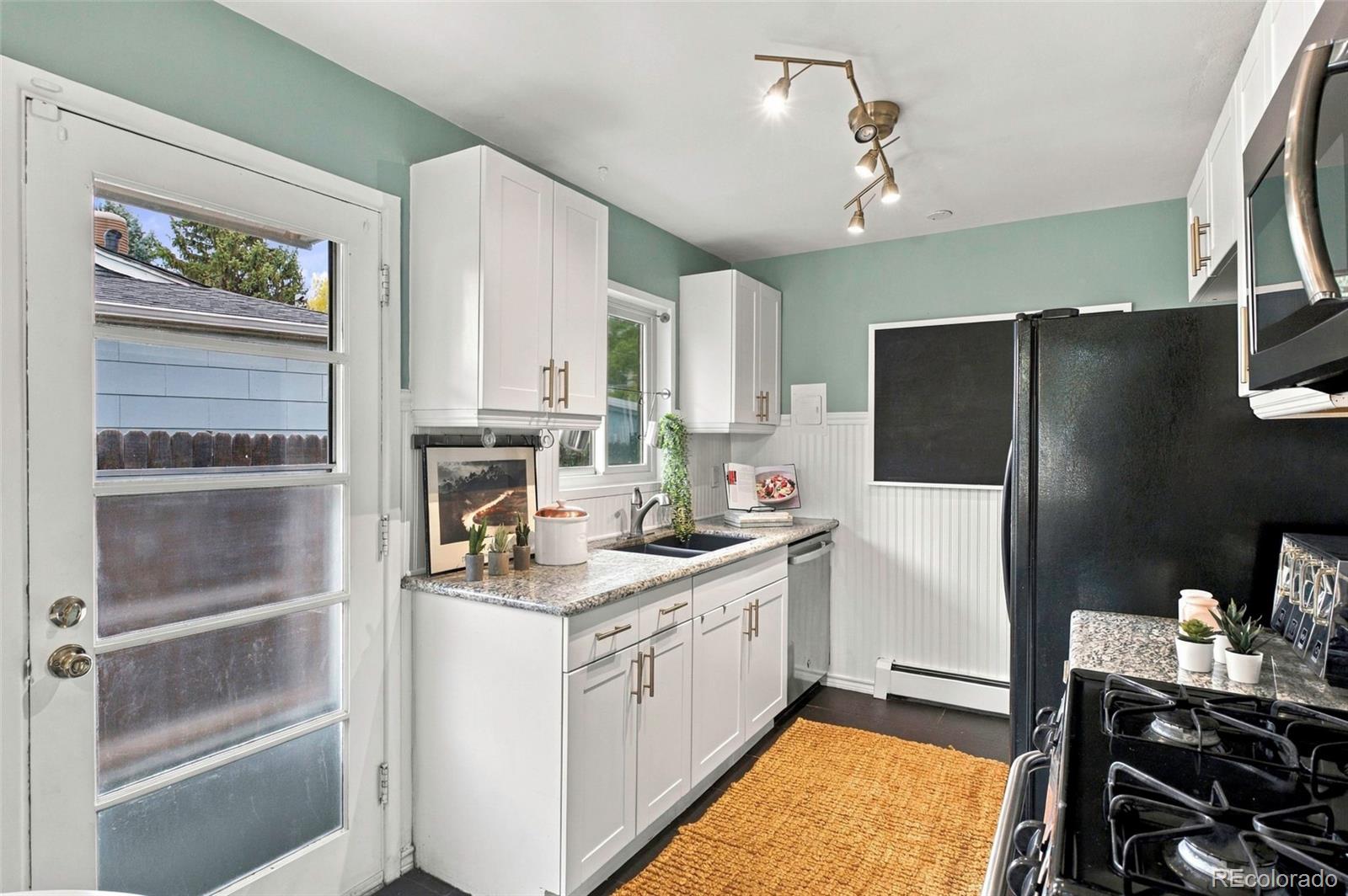 MLS Image #10 for 1370 s ivy way,denver, Colorado