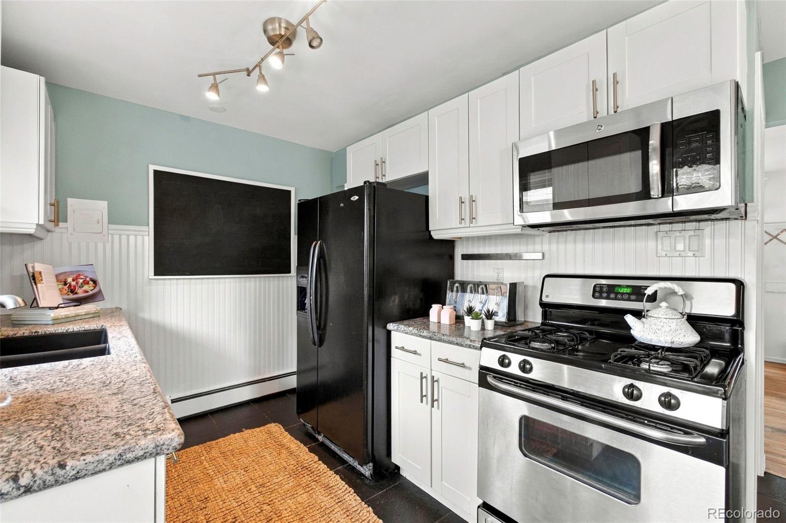 MLS Image #11 for 1370 s ivy way,denver, Colorado