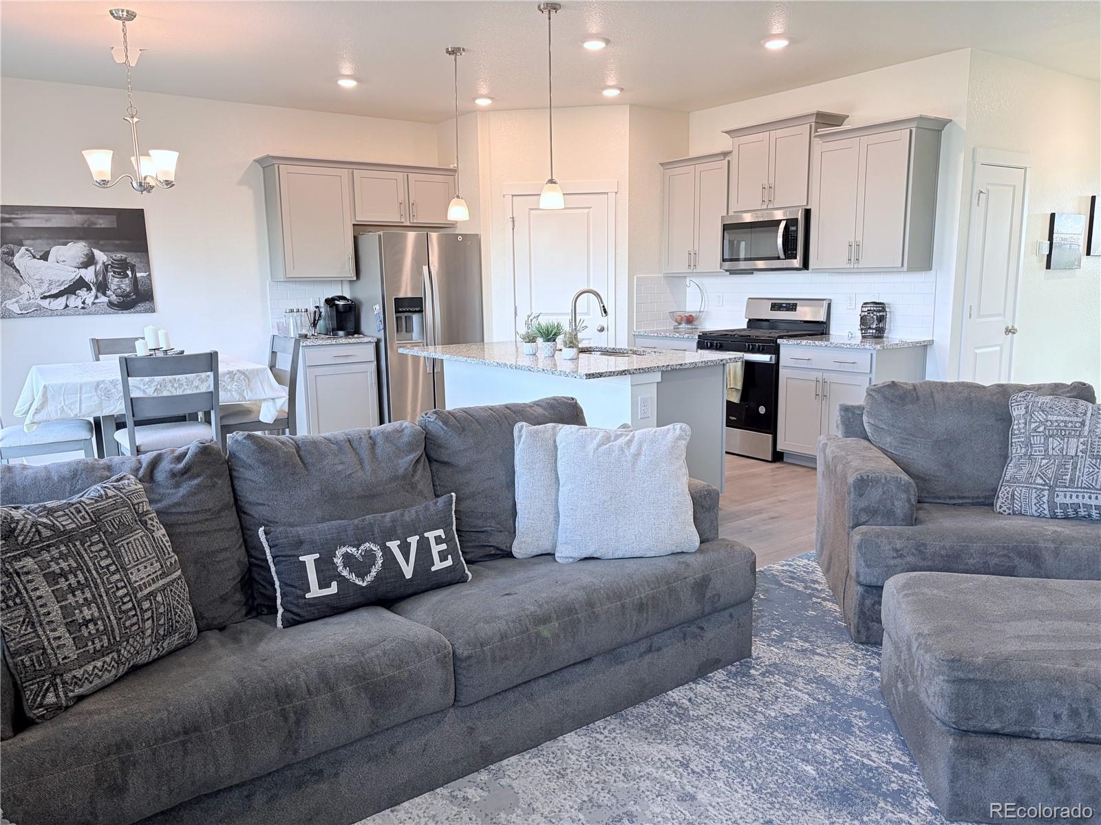 MLS Image #2 for 15776  quince street,thornton, Colorado