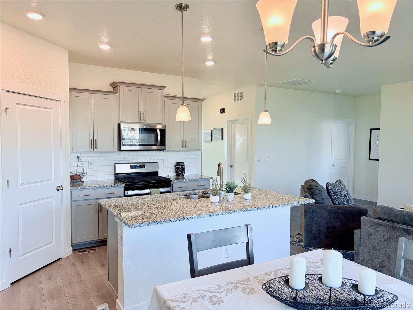 MLS Image #4 for 15776  quince street,thornton, Colorado