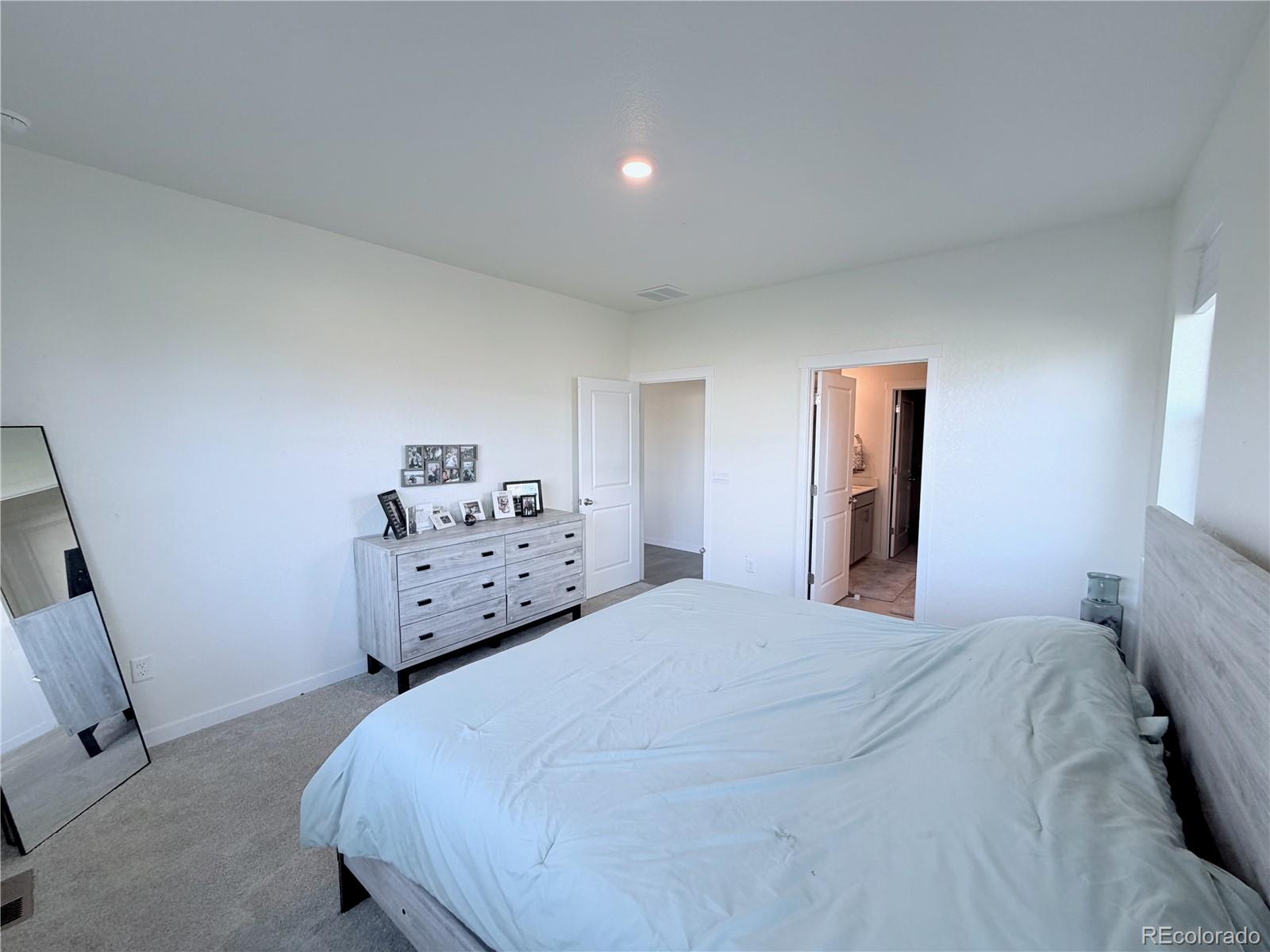 MLS Image #5 for 15776  quince street,thornton, Colorado